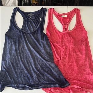 Set of two Women's Racerback Tank Tops - Navy and Coral